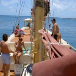 Whitsunday Islands Sailing Cruise - Blick auf Schiff von vorne