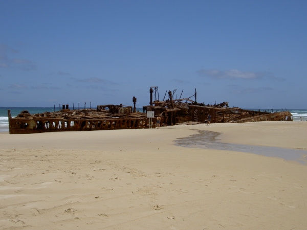 Fraser Island 4WD Tour Maheno Shipwreck - Seitenansicht